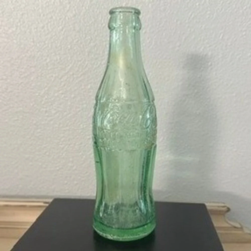 Coca Cola Vintage Collectible Glass Marion NC Green Contour Soda Bottle
